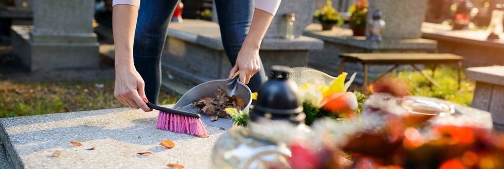 conseils-entretien-pierre-tombale